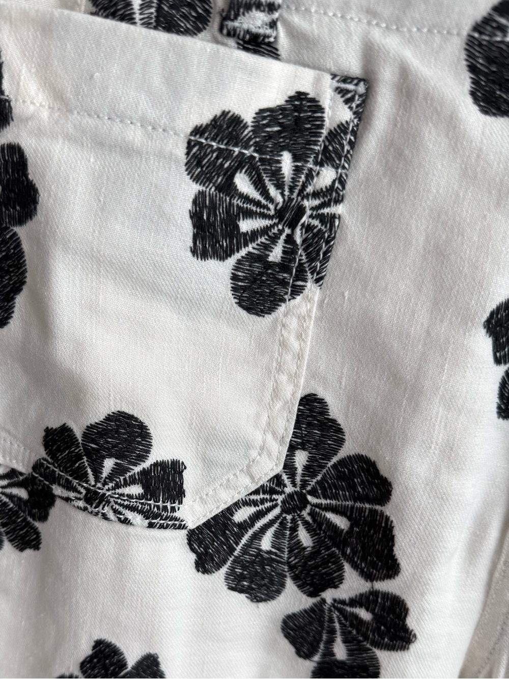 The Colette Cropped Wide-Leg Embroidered Pants by Maeve - Picture 4 of 9